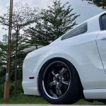 Ravoony Plus Gloss White Car Wrap