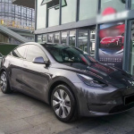  Ravoony Plus Metallic Titanium Car Vinyl Wrap