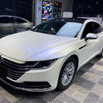 Ravoony Plus Glossy White to Blue Car Vinyl Wrap