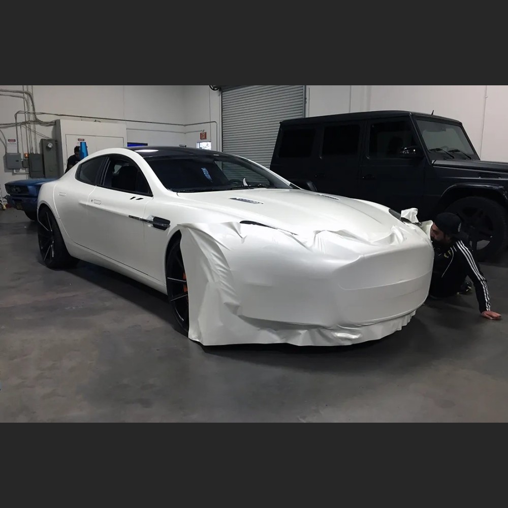 Ravoony Plus Satin White Car Wrap
