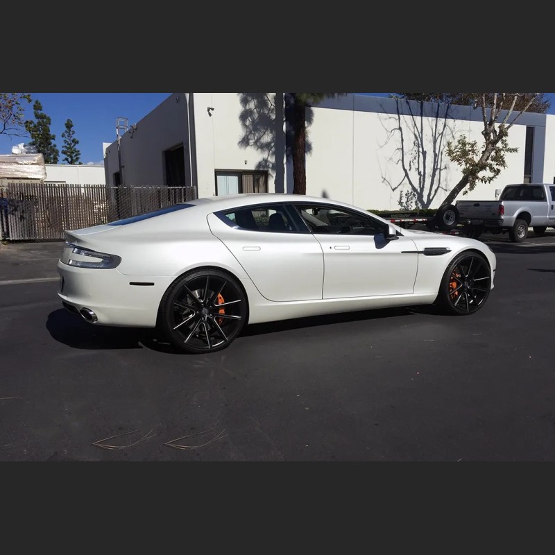 Ravoony Plus Satin White Car Wrap