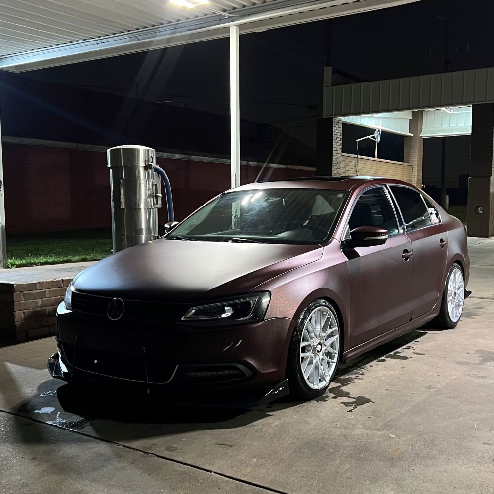 Ravoony Plus PET Liner Matte Carbon Fiber Forging Red Vinyl Car Wrap