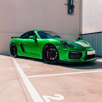 Ravoony Plus Glossy Metal Flame Green Vinyl Car Wrap 02