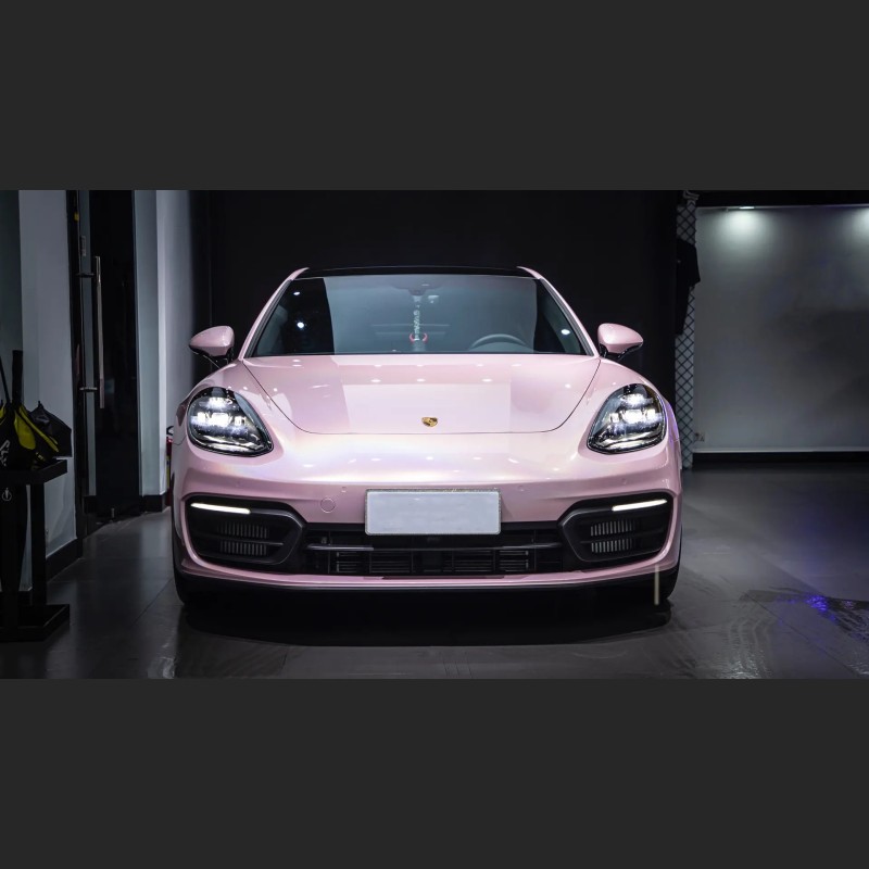 Ravoony Plus Gloss Laser Light Pink Car Wrap