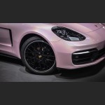 Ravoony Plus Gloss Laser Light Pink Car Wrap