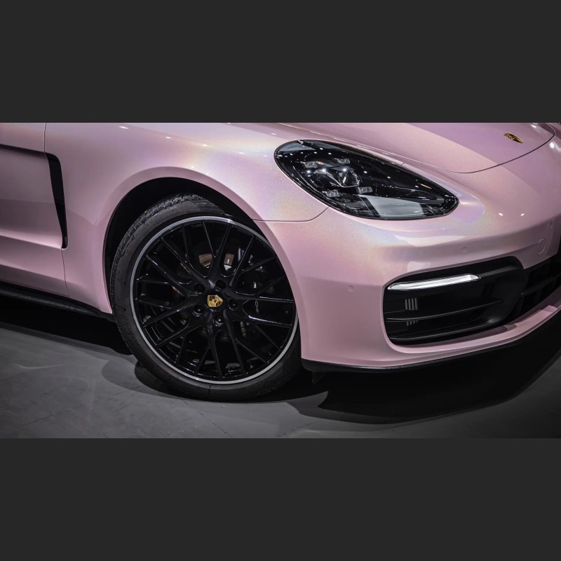 Ravoony Plus Gloss Laser Light Pink Car Wrap