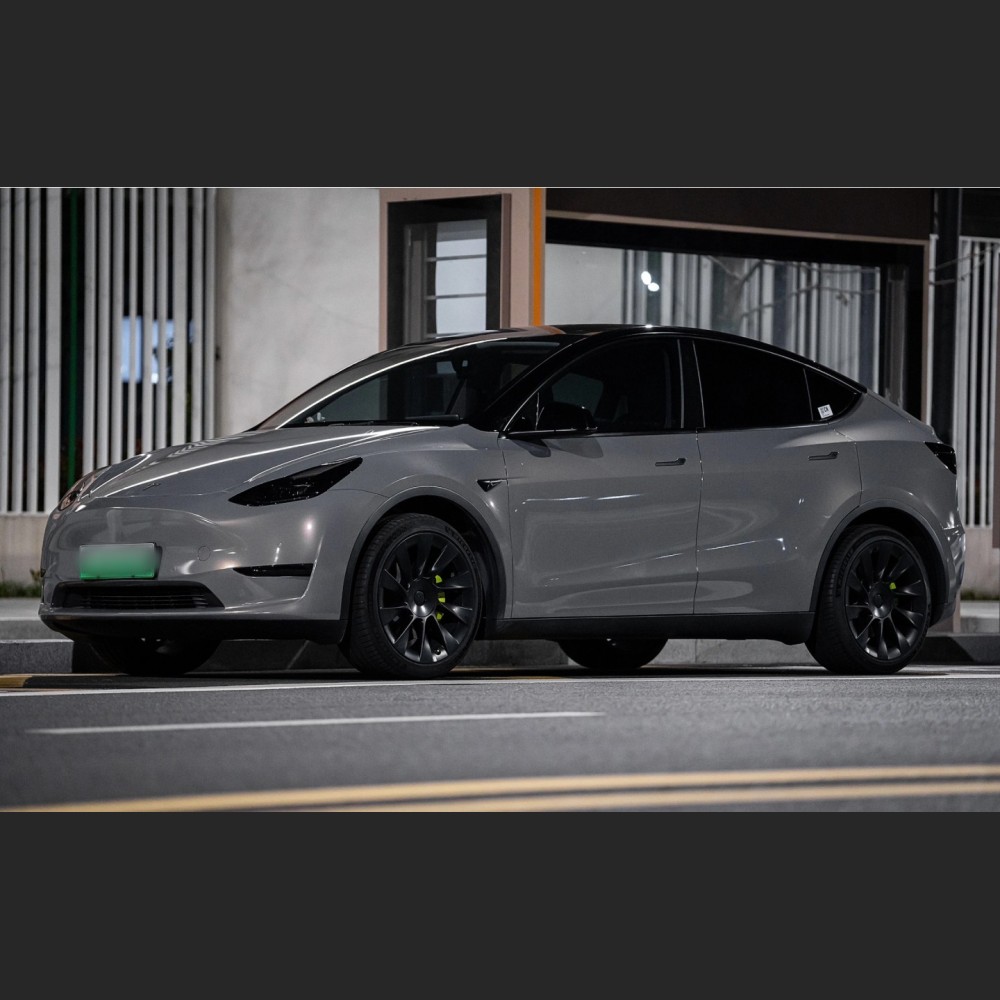 Ravoony Plus BMW Gloss Bernina Grey Car Vinyl Wrap