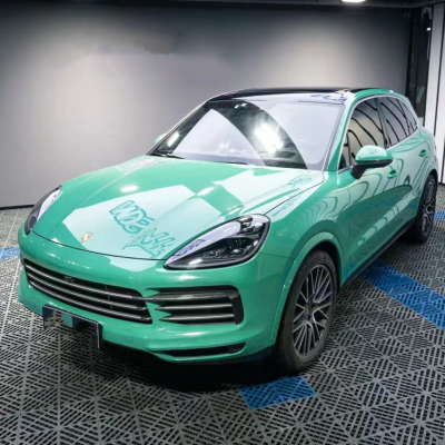 Ravoony Plus Gloss Vintage Green Car Viny Wrap 02