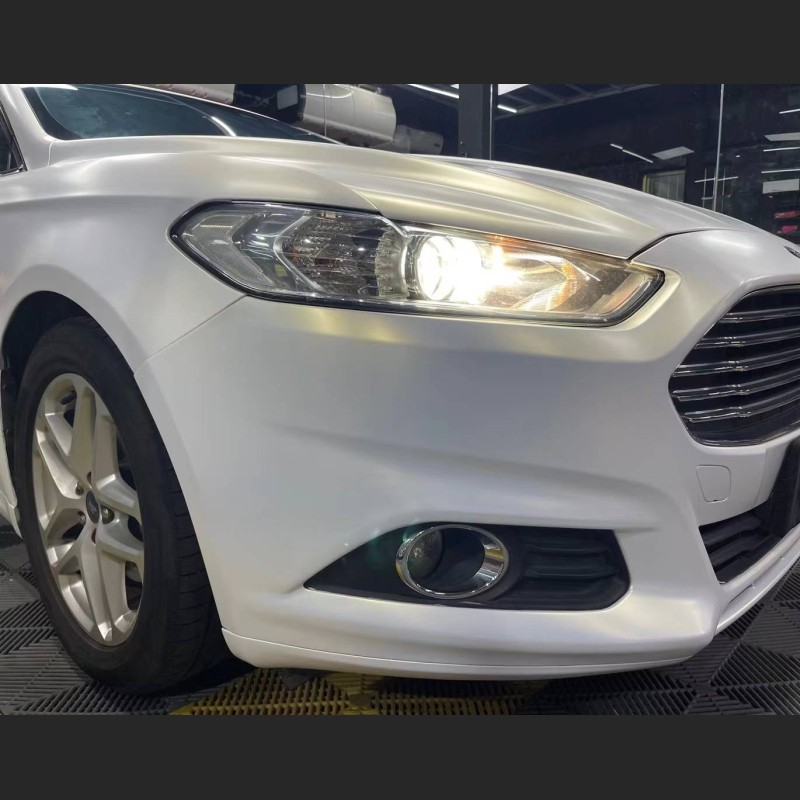   Ravoony Plus Satin Ceramic White to Gold Car Wrap