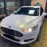    Ravoony Plus Satin Ceramic White to Gold Car Wrap