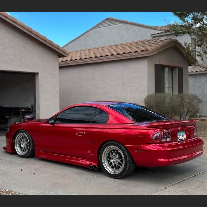 Ravoony Basic Gloss Metallic Vampire Red Vinyl Car Wrap