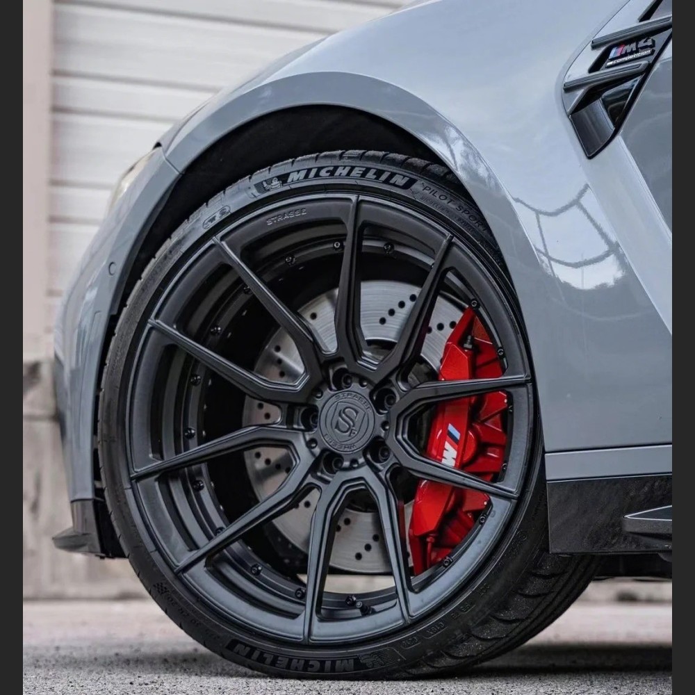 Ravoony Plus PET BMW Brooklyn Grey Vinyl Wrap