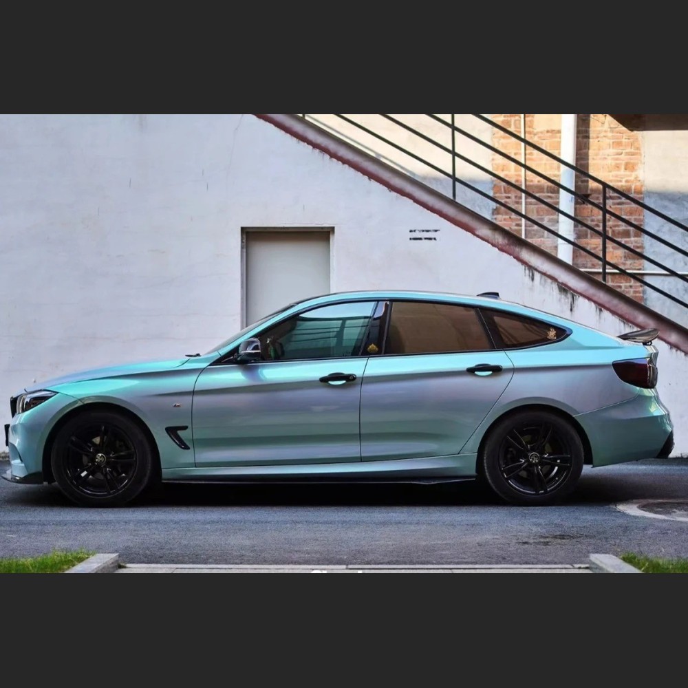 Ravoony Plus Glossy Twin Candy Pearl Aurora Car Wrap