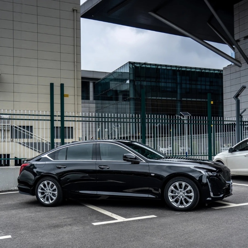 Ravoony Plus Glossy Crystal Black Car Vinyl Wrap
