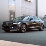 Ravoony Plus Glossy Crystal Black Car Vinyl Wrap