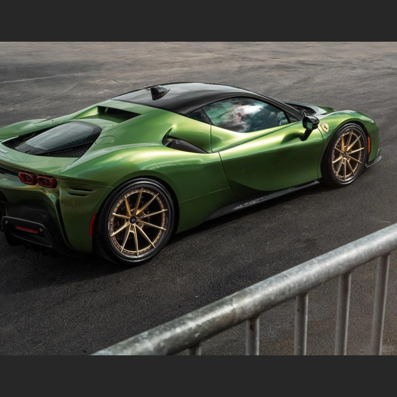 Ravoony Plus Glossy Metallic Mamba Green Car Vinyl Wrap