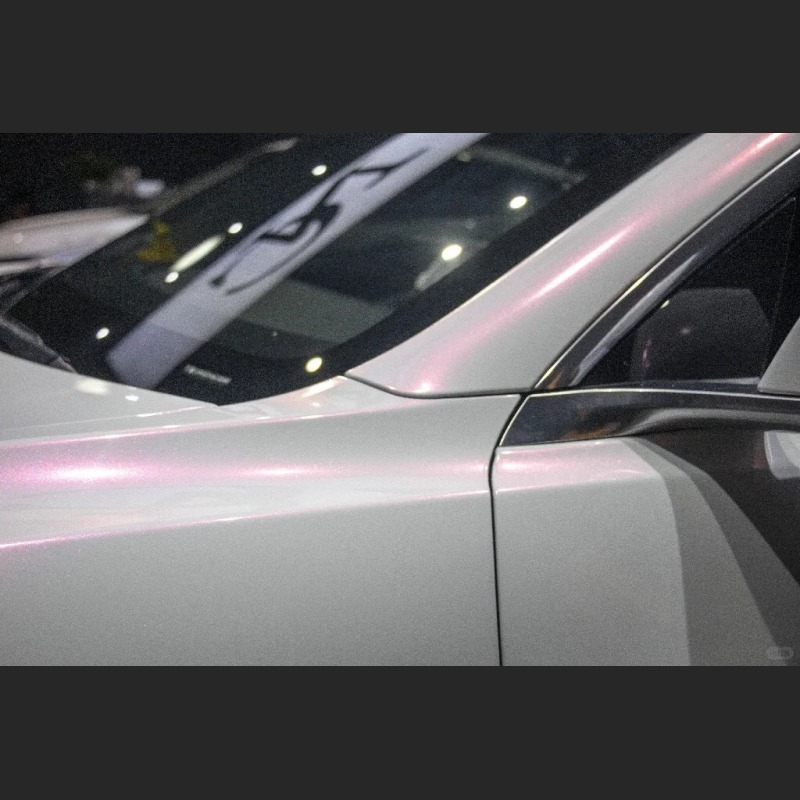 Ravoony Plus Gloss Diamond Pink White Car Wrap