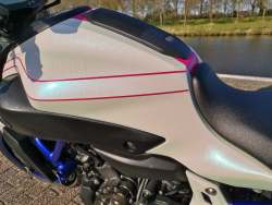  Ravoony Plus Glossy White to Pink Car Wrap review Rowan Ellis 02
