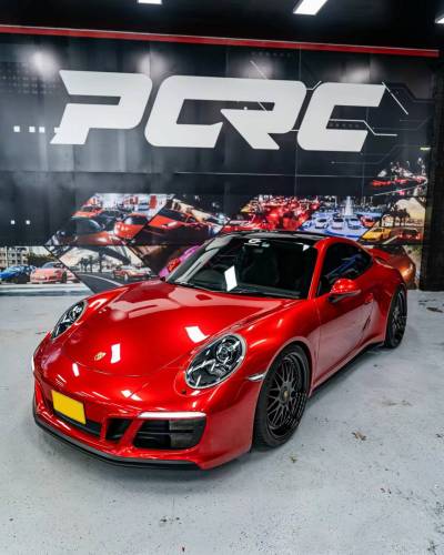 Ravoony Plus Gloss Metallic Vampire Red Vinyl Car Wrap review Christian Andrade