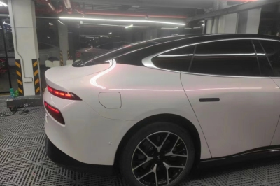 Ravoony Plus Glossy Flower Pink Car Wrap review Milja Vojnovic 00