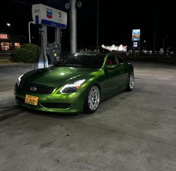 Ravoony Plus Glossy Metallic Mamba Green Car Vinyl Wrap review Lukáš Vojta 03