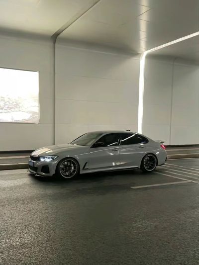 Ravoony Plus PET BMW Brooklyn Grey Vinyl Wrap review Semiha Dasdemir 00