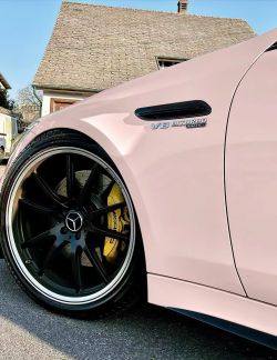 Ravoony Plus PET Glossy Baby Pink Car Vinyl Wrap review rula abuawad 03