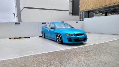 Ravoony Plus Glossy Metallic Atomic Cyan Car Vinyl Wrap review sam Baker