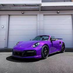 Ravoony Plus Glossy Explosion Purple Car Vinyl Wrap review Rhylew Wheatley 01