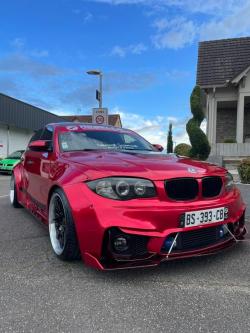 Ravoony Basic Gloss Metallic Vampire Red Vinyl Car Wrap review Zakk Rench 01