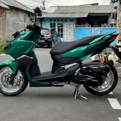 Ravoony Plus PET Gloss Paint Metallic Isle Of Man Green Car Vinyl Wrap review Khaim McFadden 00