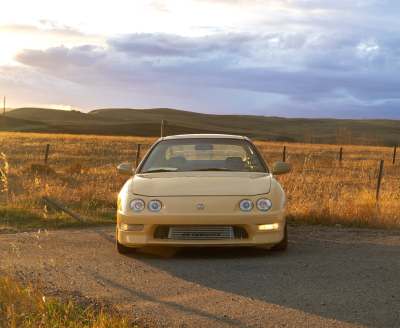 Ravoony Plus Glossy Sunbath Yellow Car Wrap review Logan Thomas 02