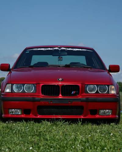 Ravoony Basic Gloss Metallic Vampire Red Vinyl Car Wrap review nikolina_pavletic 08