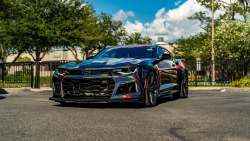 Ravoony Plus Gloss Holographic Rainbow Chrome Laser Black Car Vinyl Wrap review Wraptors Orlando 01